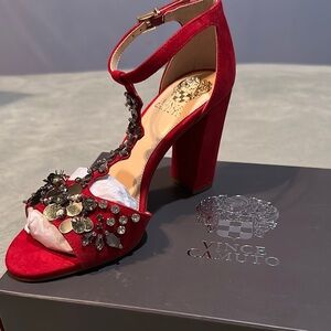Vince Camuto Serafine shoes